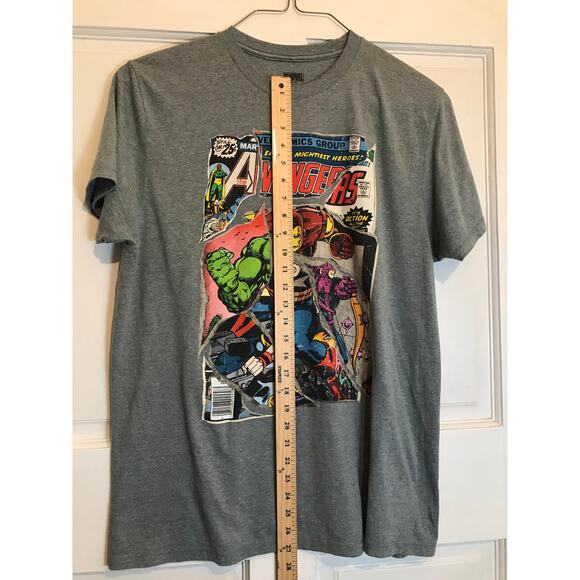 Marvel Comics T-shirt Men's L  Avengers & Venom Lot of 2 - Picture 7 of 10
